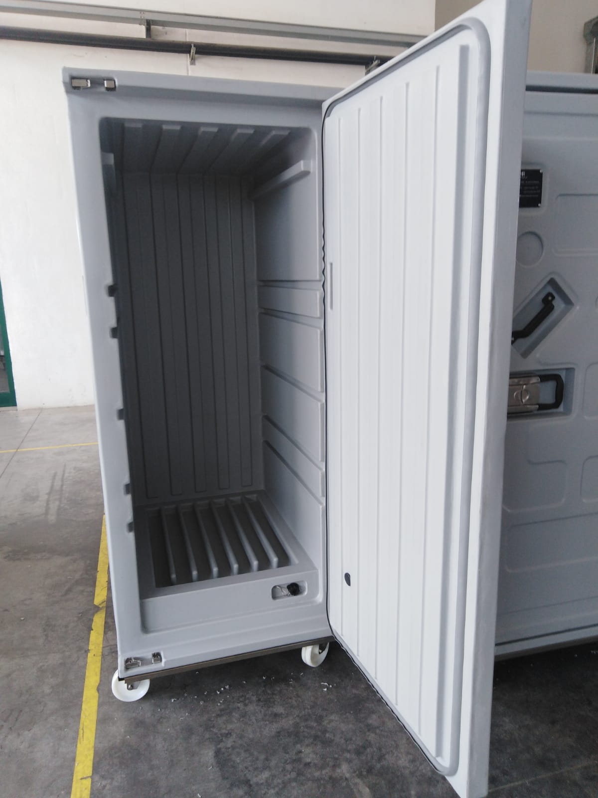 �������������� TRANSPORTHERM 780